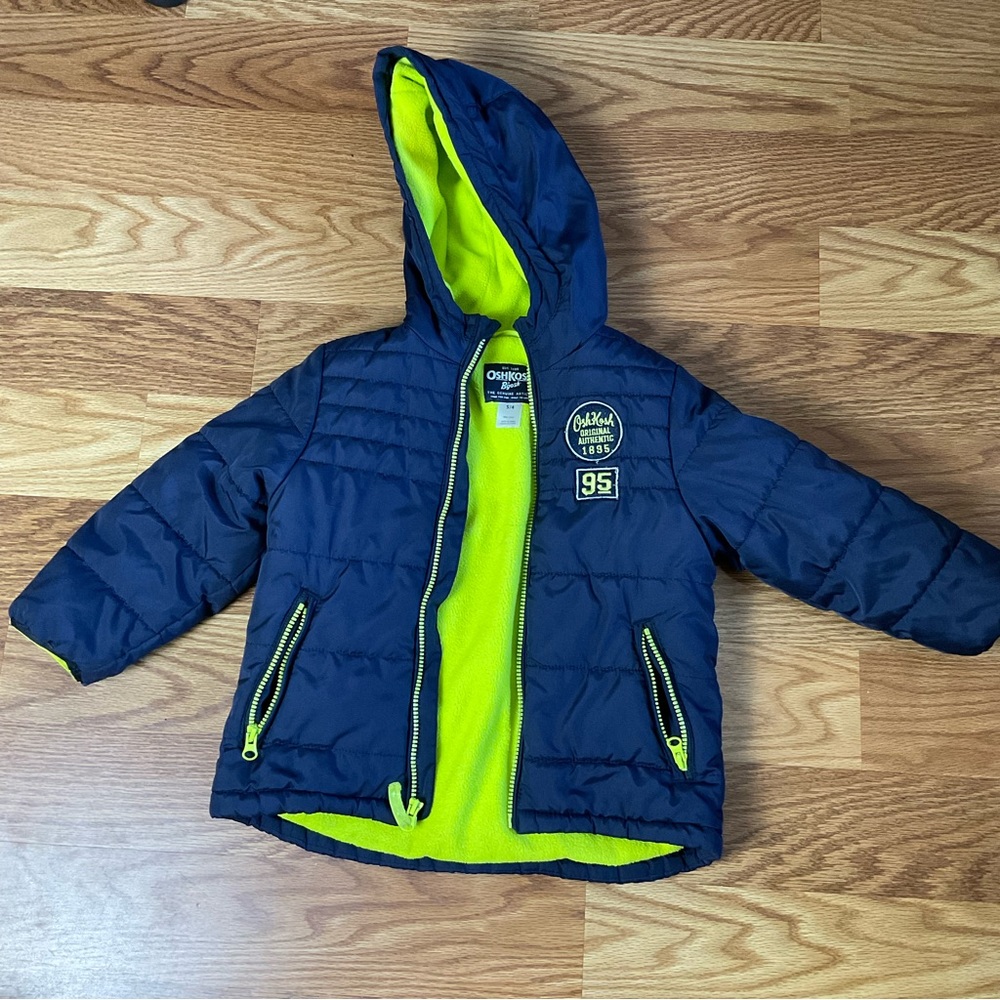 Oshkosh Bgosh toddler boy puffer jacket size 4